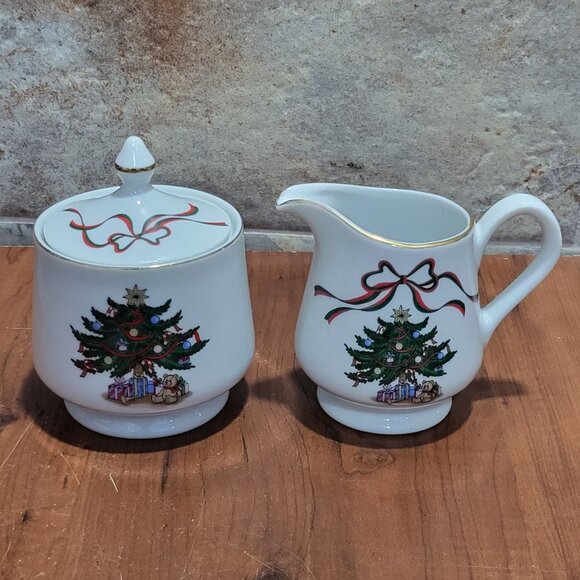 Christmas Tree & Ribbon Covered Sugar Bowl & Creamer Japan - Picture 1 of 13